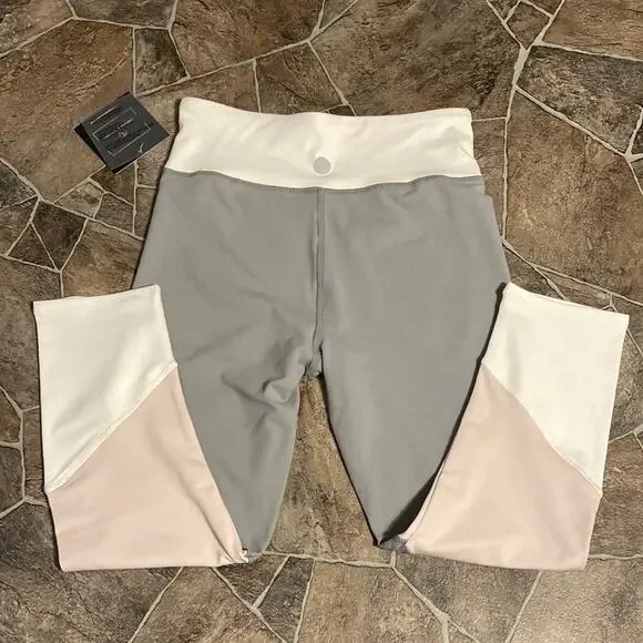 NWT Threads 4 Thought Gray White Pink Sz M Leggings - Picture 9 of 12